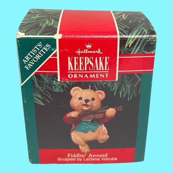 Vtg 1991 Fiddlin' Around Bear Hallmark Christmas Ornament by Ladene Votruba - Picture 8 of 8